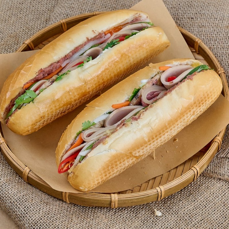 Mơ thấy làm bánh đánh con gì? Mơ thấy mình làm bánh điềm gì?